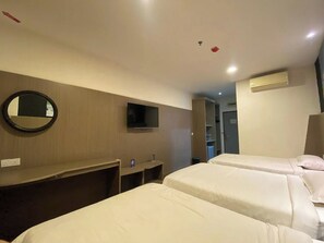Triple Room, 3 Single Beds | View from room