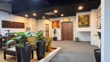 Sala de estar en el lobby