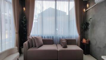 Hot stone massages, Swedish massages, Thai massages