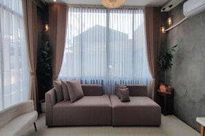 Hot stone-massage, svensk massage, thai-massage