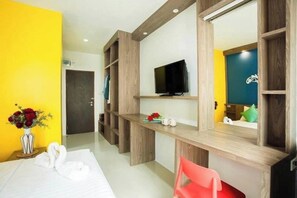 Standard-Doppelzimmer | Schreibtisch, kostenloses WLAN, Bettwäsche