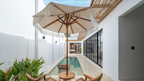 Pool - Villa Bellora by Pertama Stay (Seminyak)