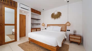 Villa, Kitchen, Pool View | In-room safe, soundproofing, iron/ironing board, free WiFi