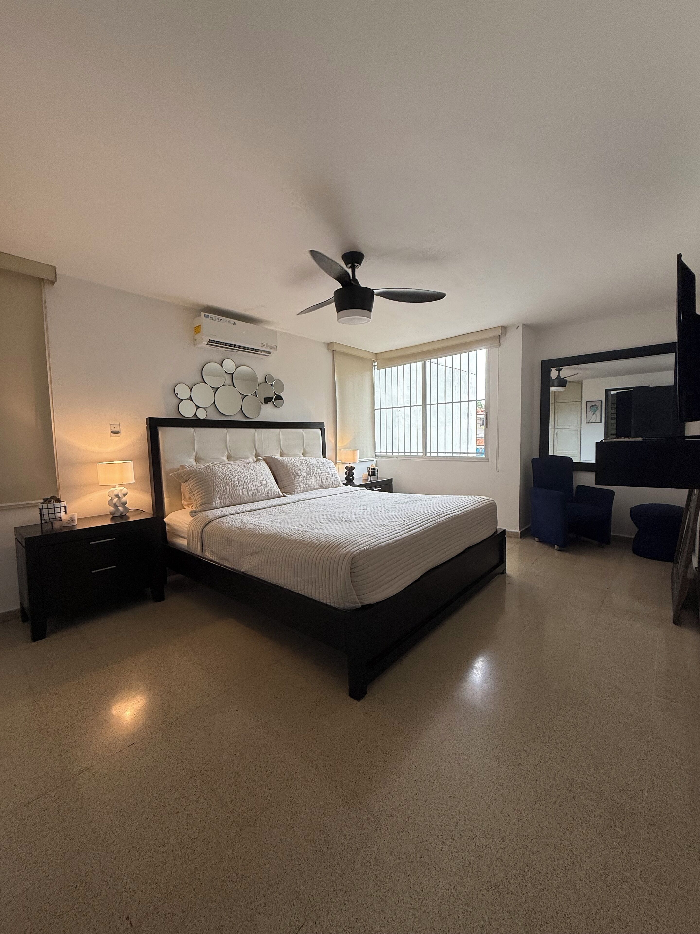 Bügeleisen/Bügelbrett, kostenloses WLAN, Bettwäsche, Rollstuhlgeeignet