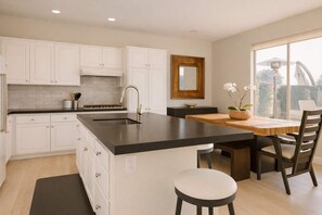 Fridge, microwave, oven, stovetop - Desert Princess Resort Home with Private Pool (Cathedral City)