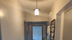 Interior - Apartment with private terrace, in the country and in the city at the same time. (Privas)