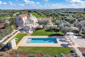 Seasonal outdoor pool - Masseria Maranna Trulli & Spa (Martina Franca)