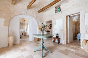 Interior - Masseria Maranna Trulli & Spa (Martina Franca)