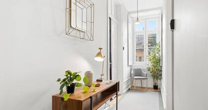 GuestReady - A&S GuestHouse - Double Room w/ Sofa