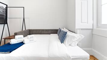 Internet, bed sheets