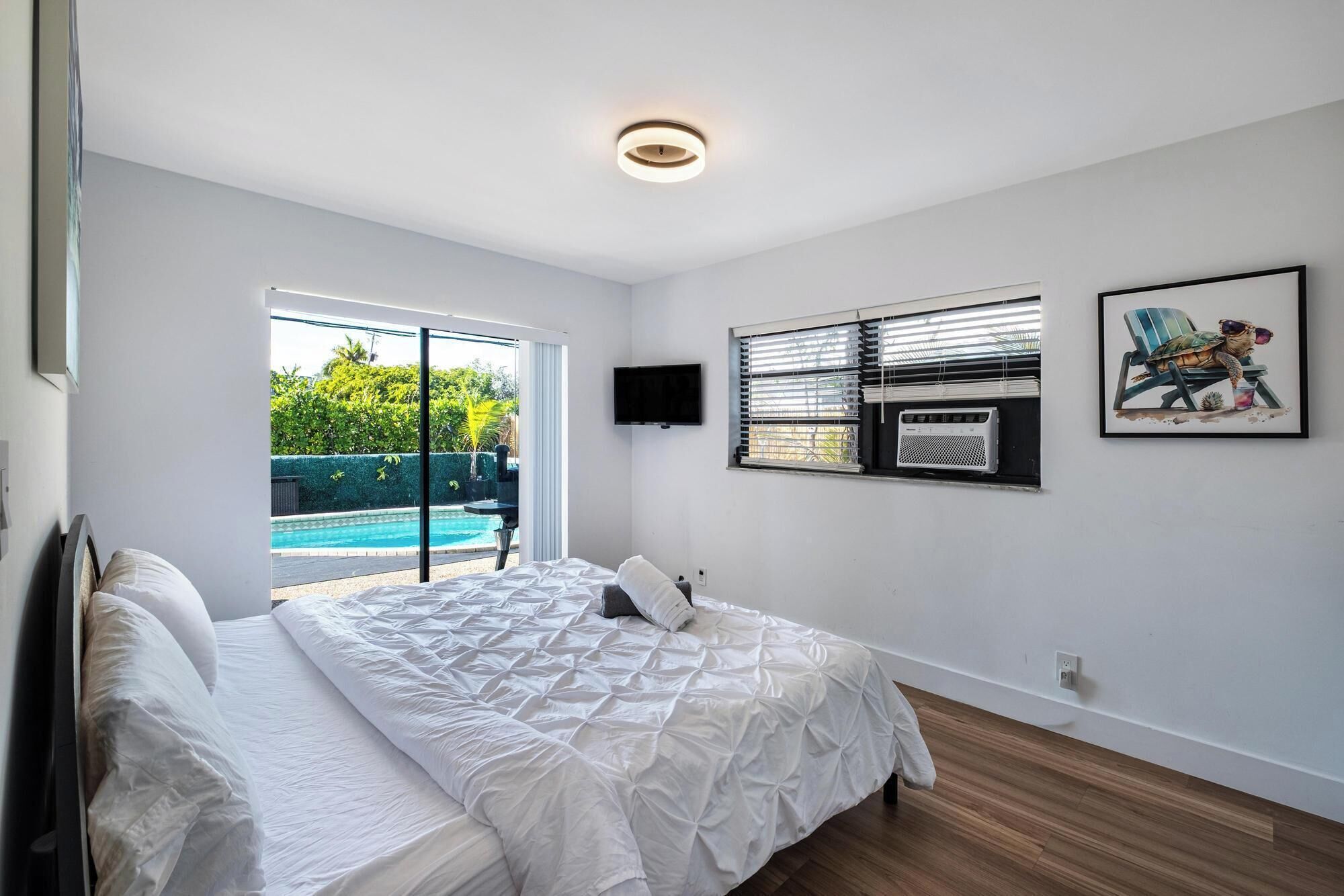 WiFi、ベッドシーツ