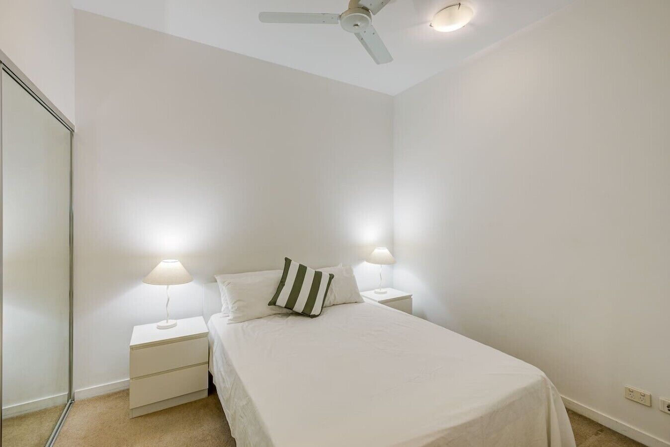 Desk, iron/ironing board, free WiFi, bed sheets