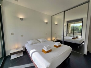 Iron/ironing board, Internet, bed sheets - Villa Spinelli - 4 bedrooms / private pool (oletta)