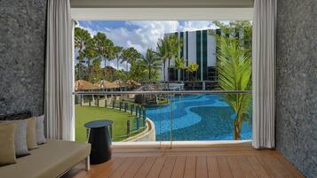 Deluxe Room, 2 Single Beds, Balcony, Pool View | Balcony view