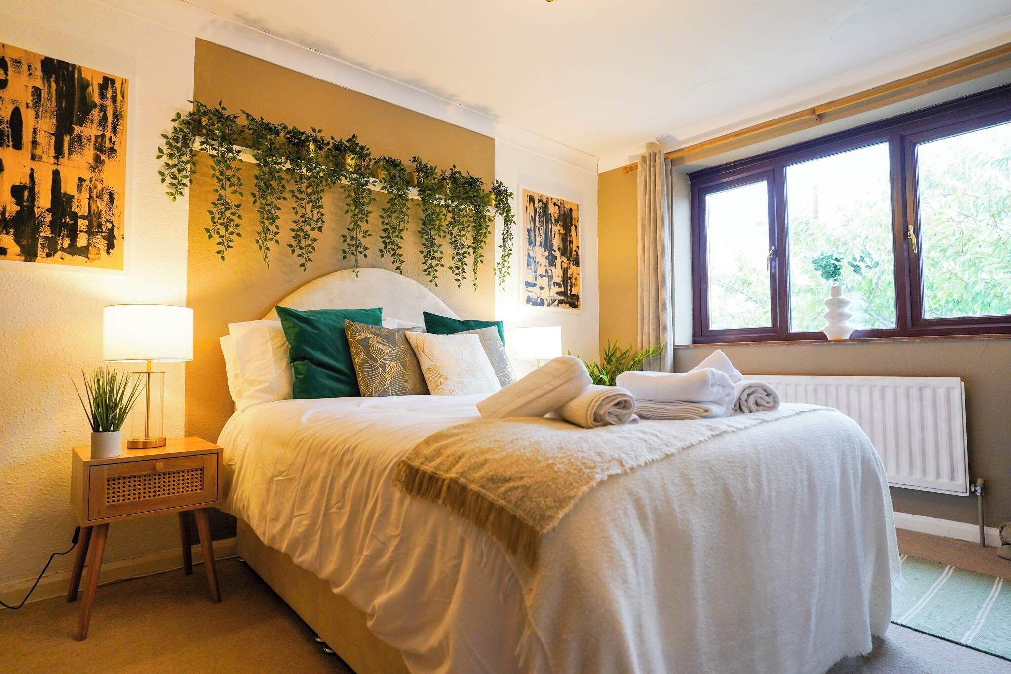 Strykejern/-brett og sengetøy