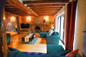 تلفزيون، مدفأة