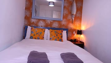 Fer et planche Ă repasser, Wi-Fi, draps fournis