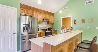 Pets Welcome! Spacious Boligee Home w/ Yard