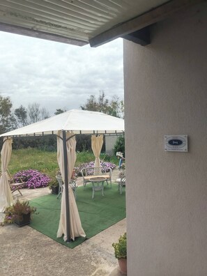 Habitación, 1 habitación, balcón | Terraza o patio