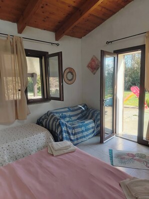 Room, 1 Bedroom, Balcony