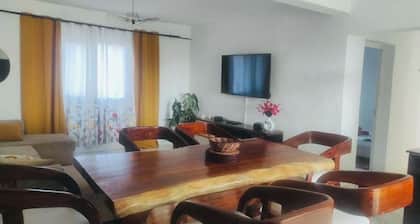 T4 apartment on 2nd floor, 20 minutes from Ivato airport, secure parking.