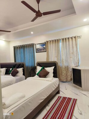 Standard Double Room | Free WiFi