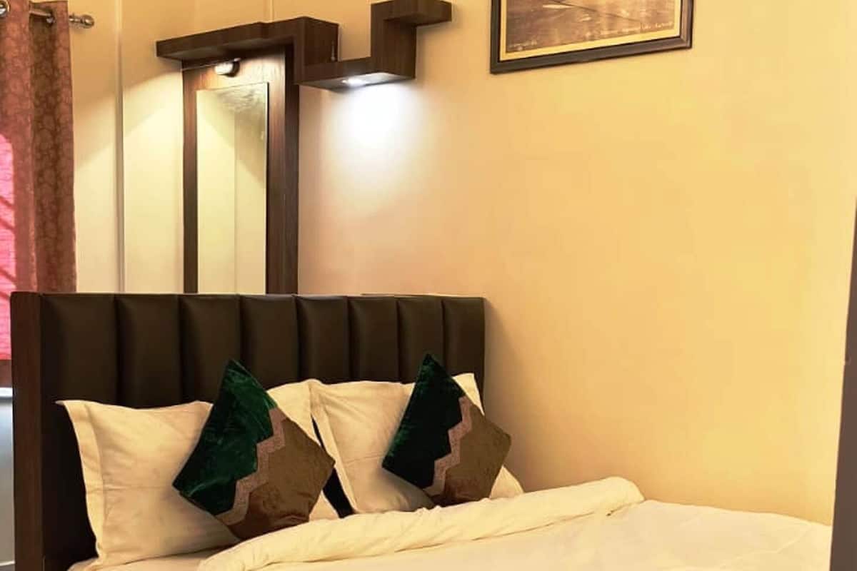 Basic Double or Twin Room | Free WiFi