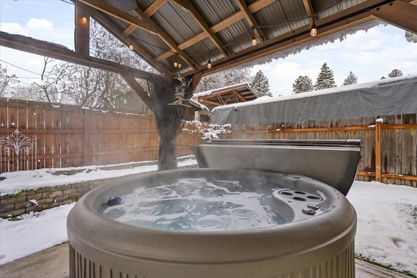 Hot tub