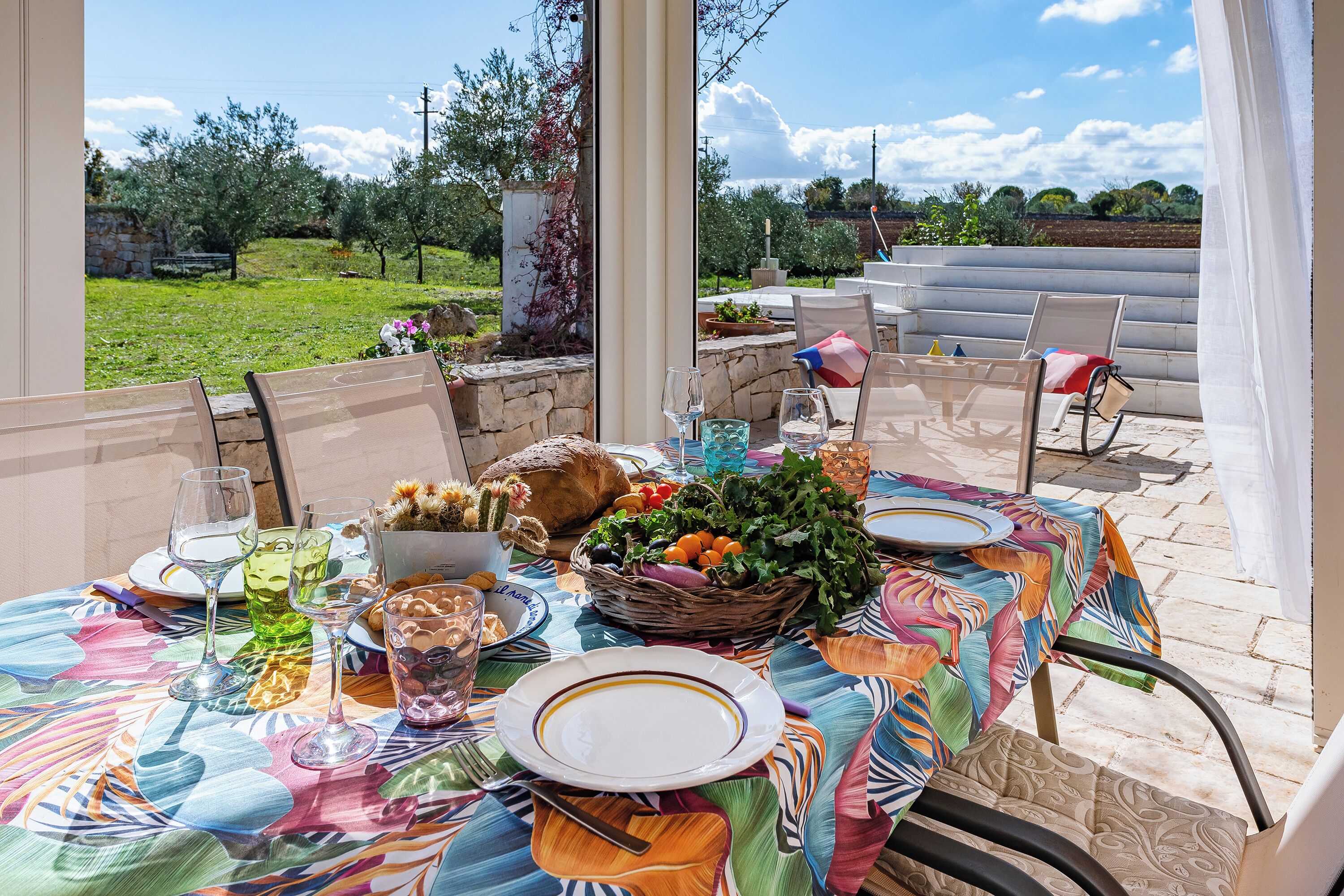 Khu ẩm thực ngoài trời