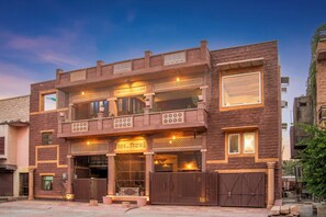 Chi tiết ngoại thất