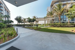 Exterior - Bluewaters Island 1BR Sea & Ain View (Dubai)