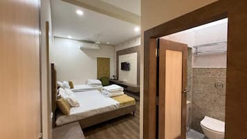 Family Room | Free WiFi