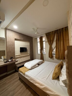 Deluxe Double or Twin Room | Free WiFi