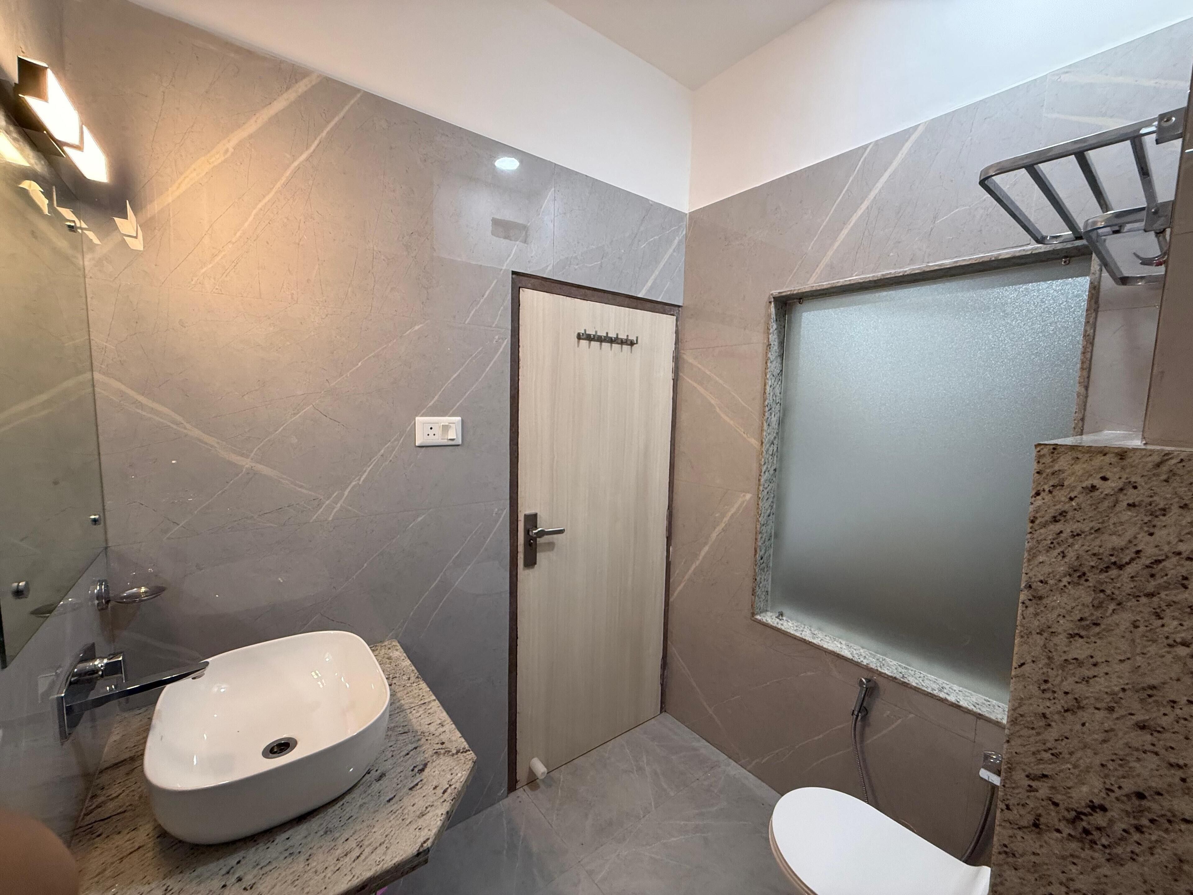 Family Room For 4 Adults | Bathroom