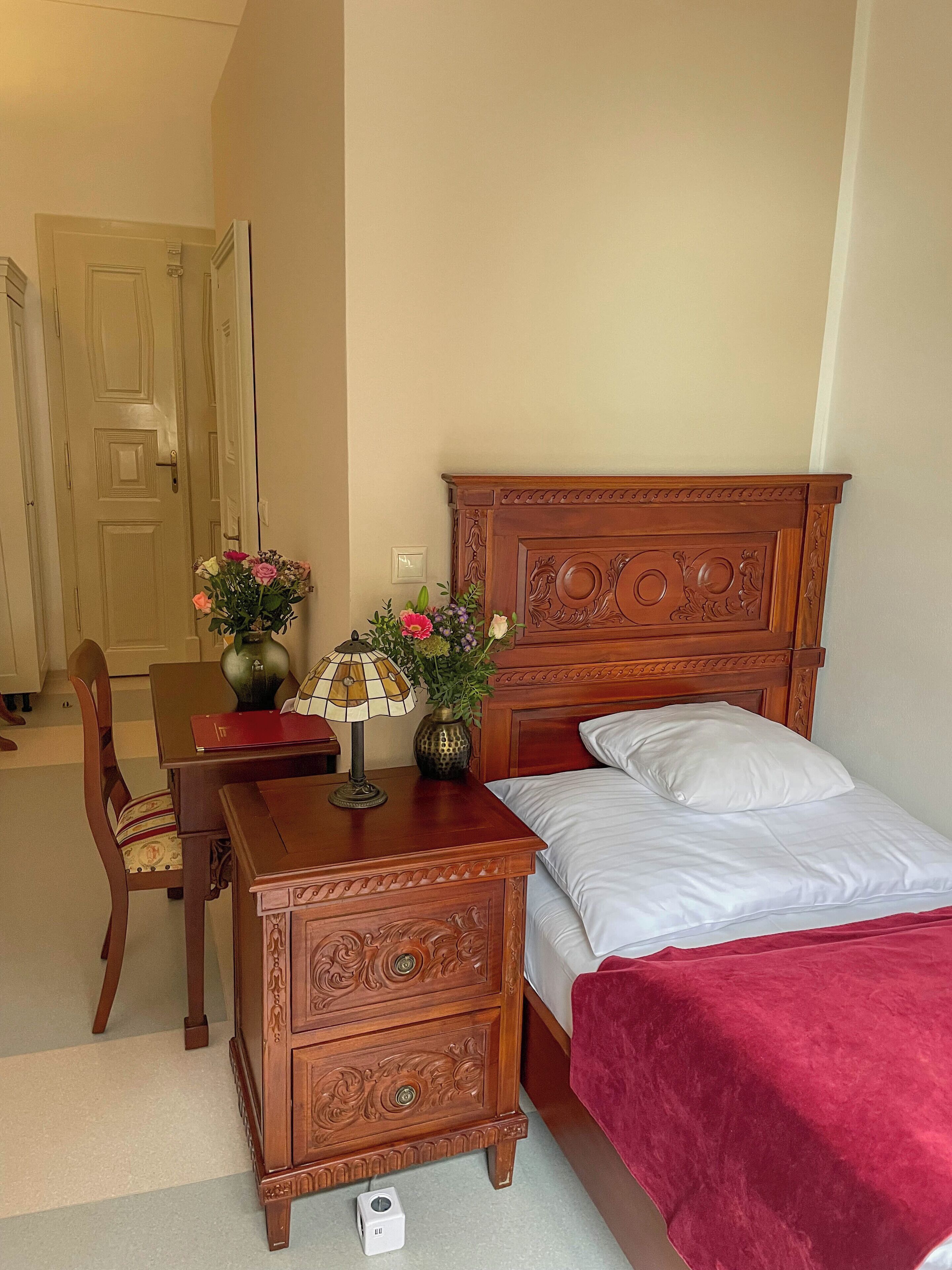 Superior Single Room | Free WiFi