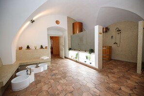 Phòng trị liệu đôi, massage đá nóng, massage mô sâu, massage Thụy Điển 