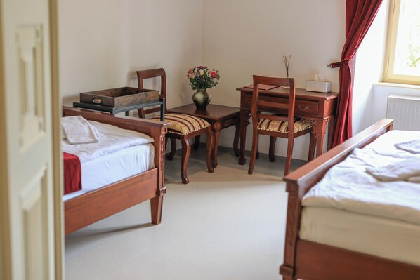 Superior Triple Room | Free WiFi