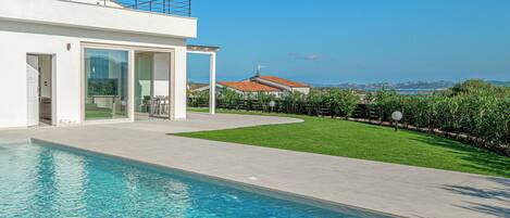 Piscina externa