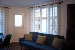 TV - Cozy 2BD apartment in Central Bergen (Bergen)