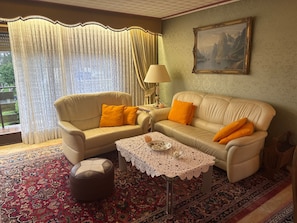 Fernseher, Stereoanlage