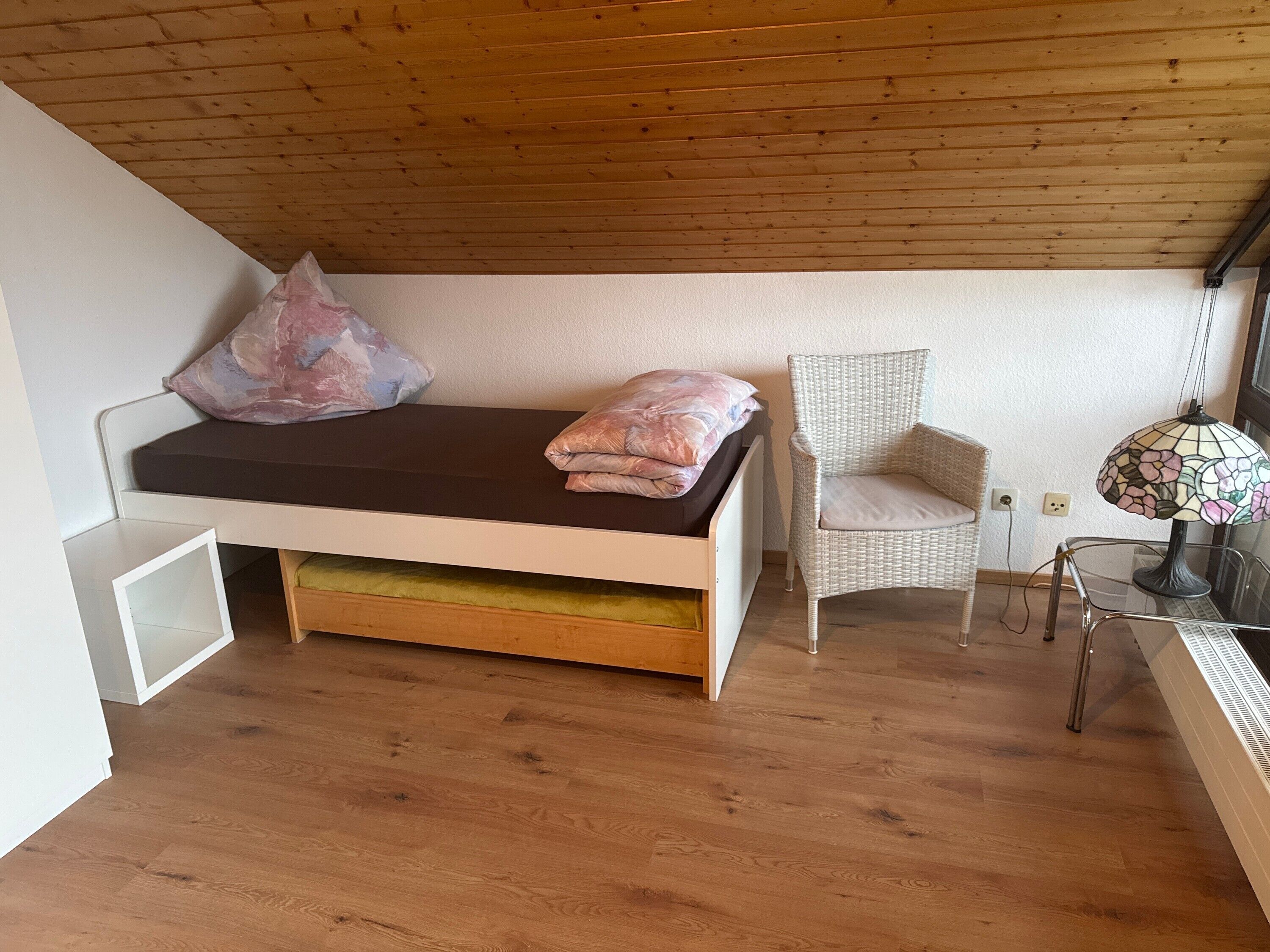 Ferros/tábuas de passar roupa, Wi-Fi, roupa de cama