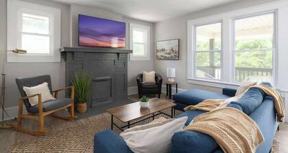 Hilltop Haven HISTORIC West Salem Charm 5 Mins to Downtown & Hospitals