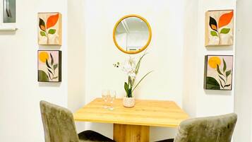 Iron/ironing board, free WiFi