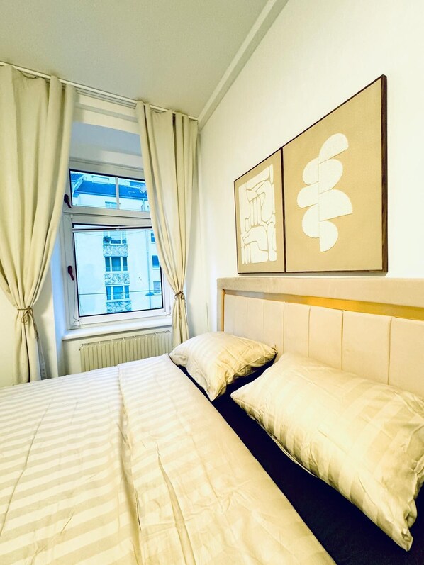 Apartamento básico | Tabla de planchar con plancha y wifi gratis