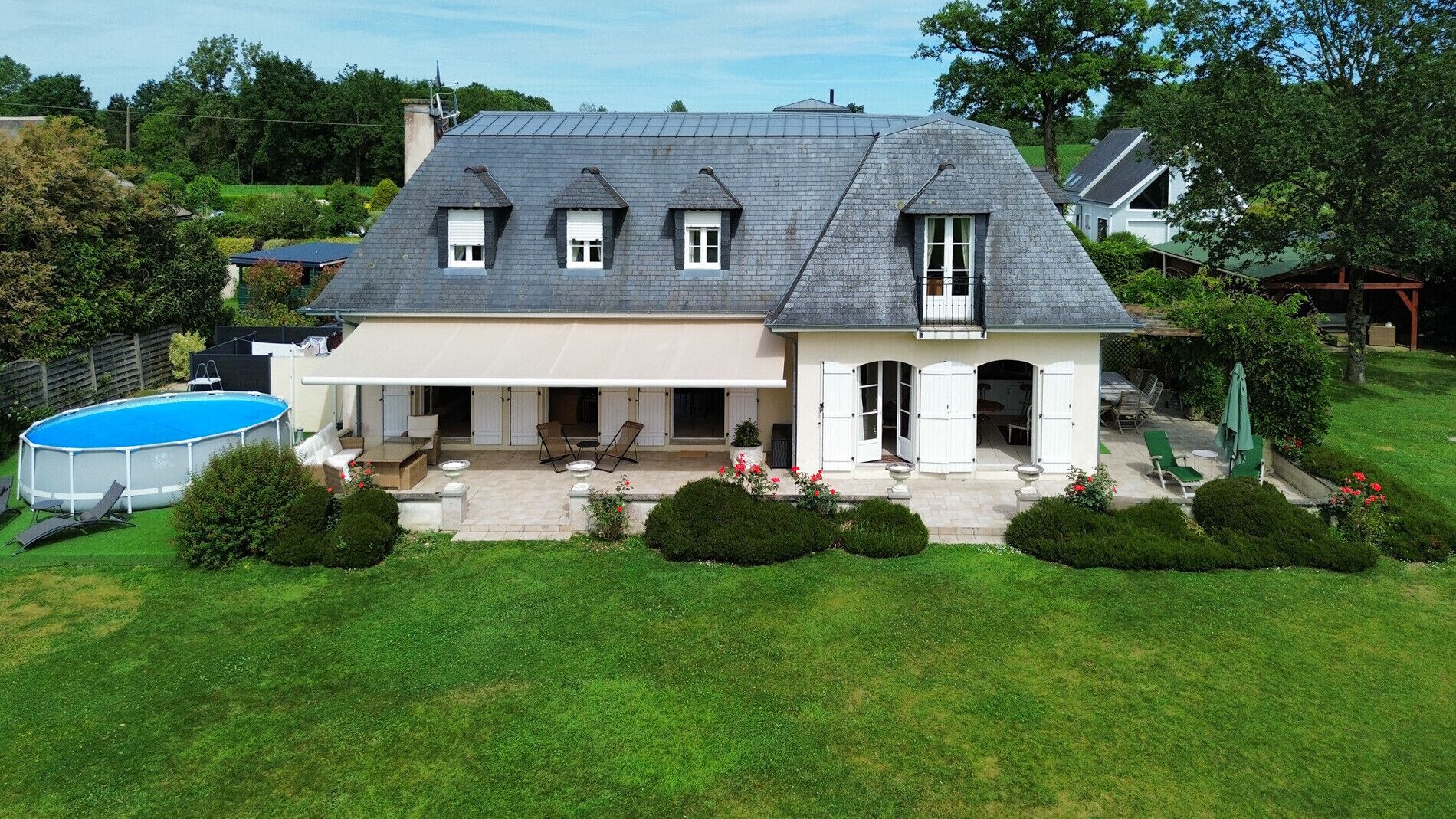 Extérieur