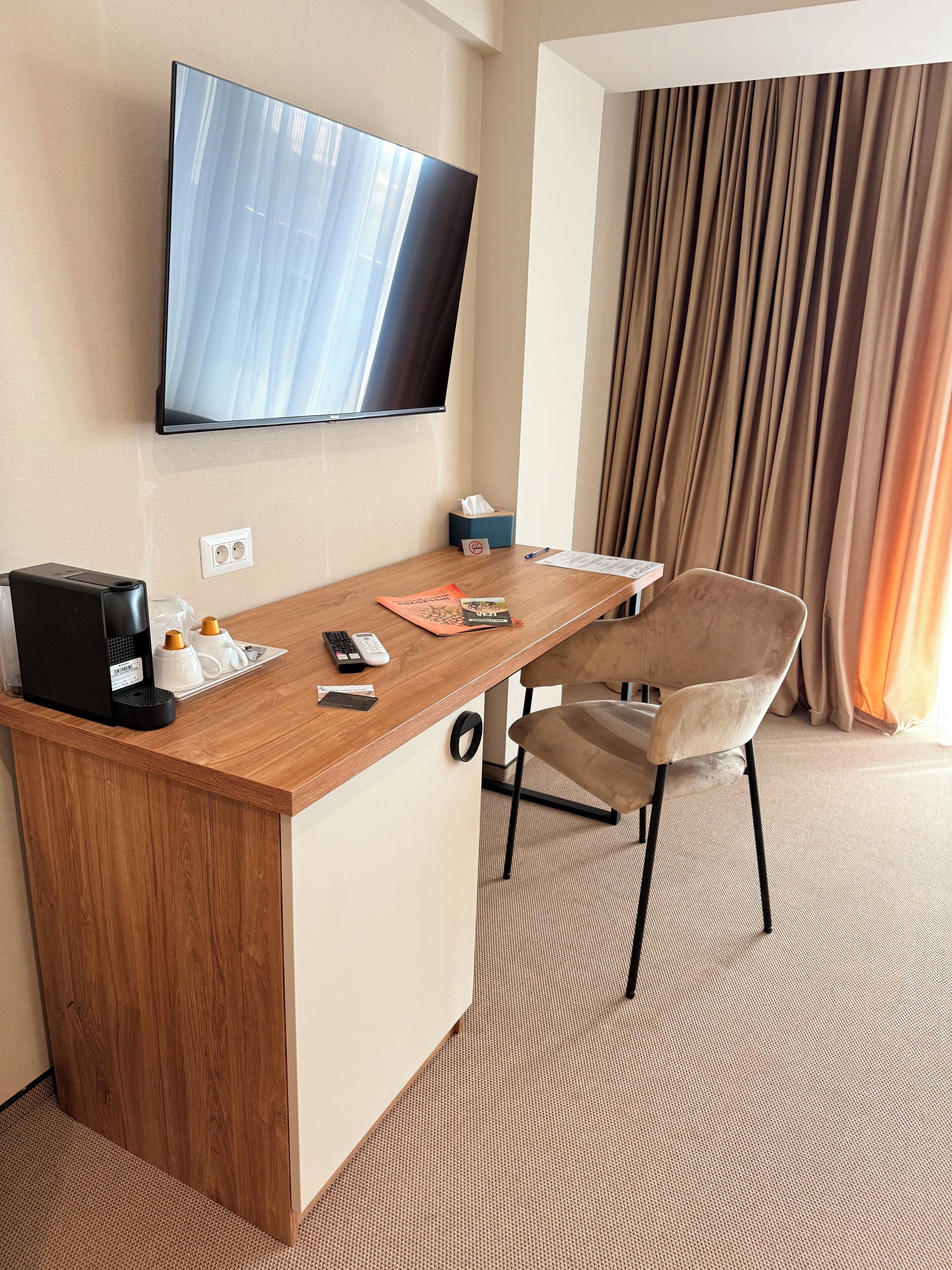 Kamar Double, balkon | Meja kerja dan Wi-Fi gratis