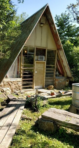 Rustic A-Frame Cabin in the Lush Woodlands of Grubville, Missouri