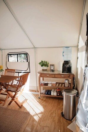 Dining - Heated North Carolina Glamping Rental Surrounded by Pisgah National Forest (Lenoir)