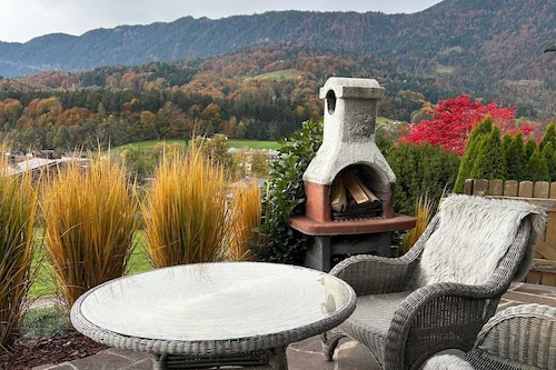 Gemütliches Ferienhaus mit Bergblick