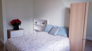 Free WiFi - Philbeach Gardens Flat (London)